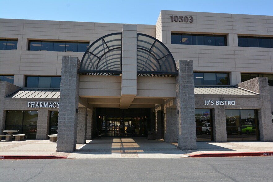More Photos Of 10503 W Thunderbird Blvd, Sun City Medical For Lease
