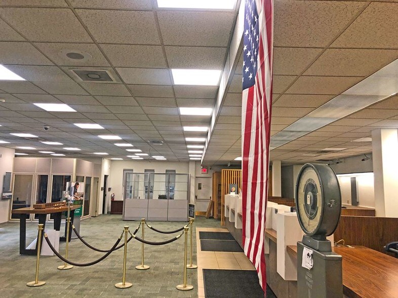 More Photos Of 1002 N 7th St, Harrisburg Bank For Sale