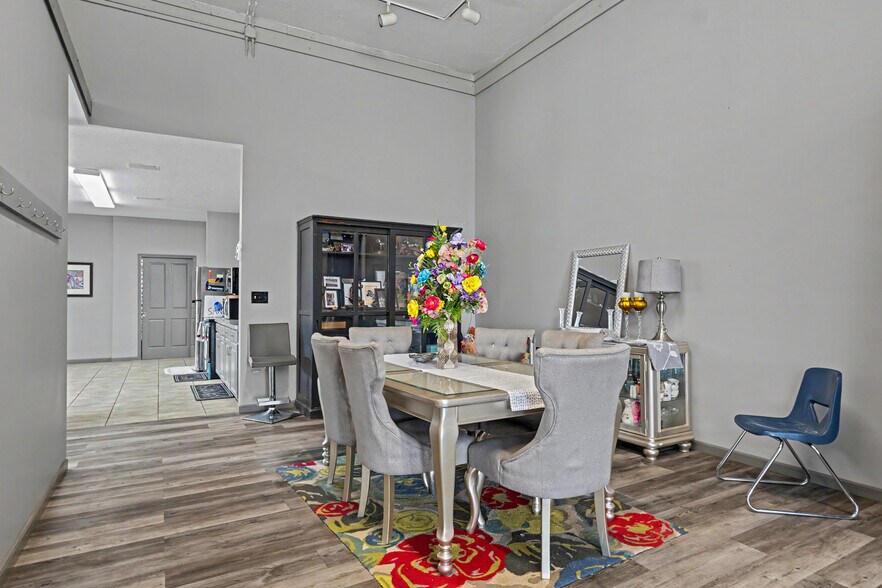 More Photos Of 7291 Stone Rd, Medina Office For Sale