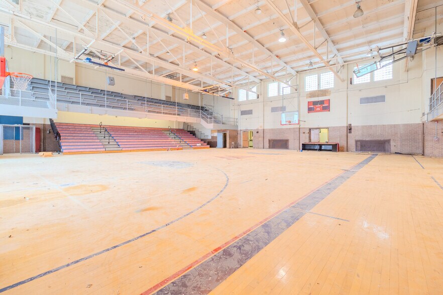 More Photos Of 747 Wallace Ave, Pittsburgh Land For Sale