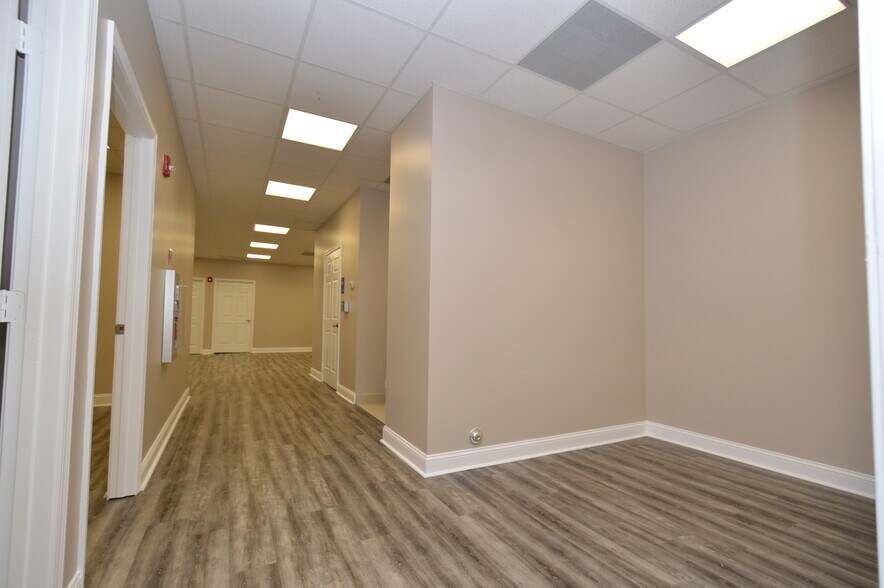 More Photos Of 7551 Wiles Rd, Coral Springs Office For Lease