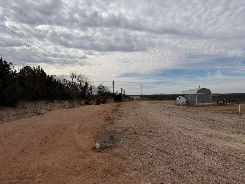 More Photos Of 800 County Road 214, Sweetwater Land For Sale