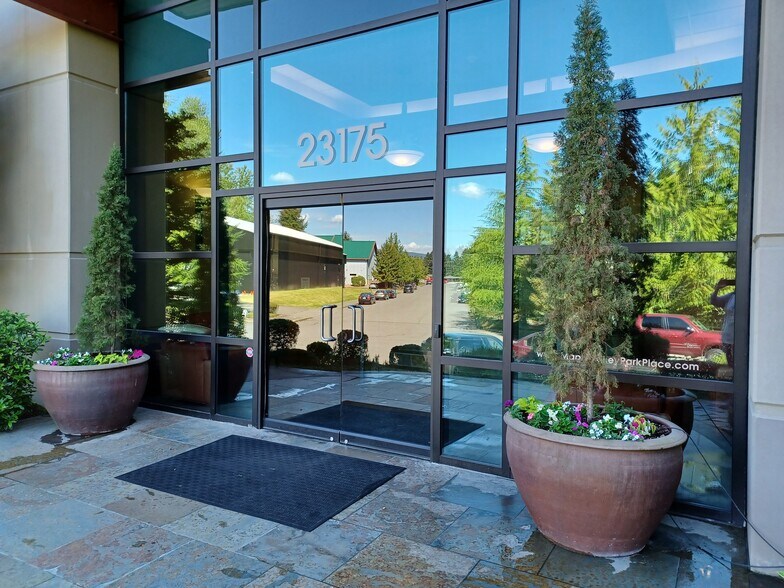 More Photos Of 23175 224th Pl SE, Maple Valley Flex For Lease