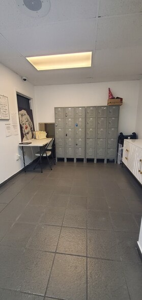 More Photos Of 2100 NW 93rd Ave, Miami Warehouse For Sale