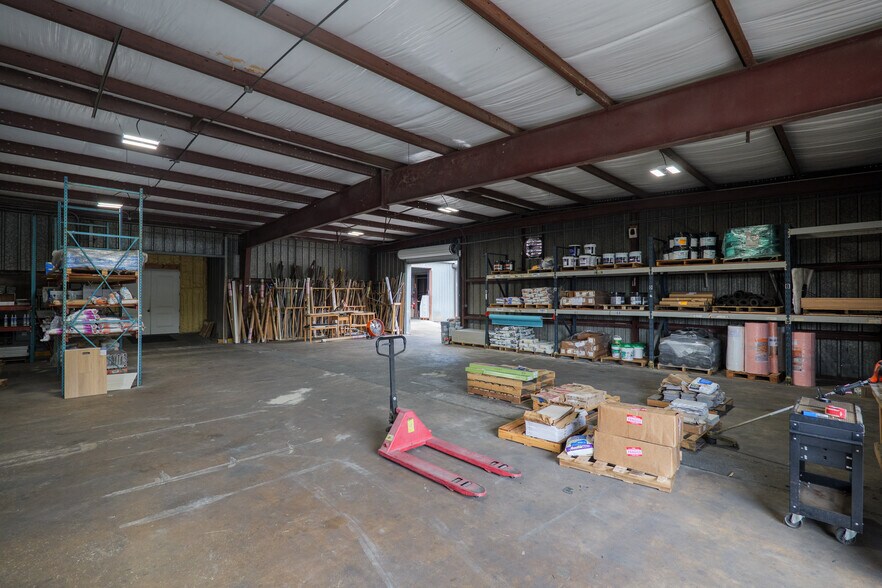 More Photos Of 125 Blanchard St, Valdosta Warehouse For Sale