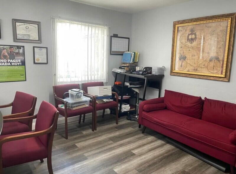 More Photos Of 505 N Mollison Ave, El Cajon Medical For Sale