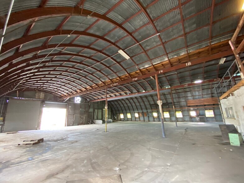 More Photos Of 815 Johns Rd, Apopka Warehouse For Lease