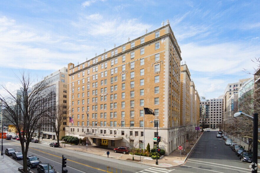 More Photos Of 1127 Connecticut Ave NW, Washington Hotel For Lease