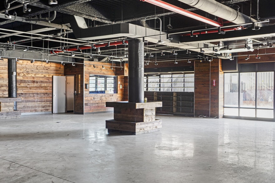 More Photos Of 360 Furman St, Brooklyn Apartments For Lease