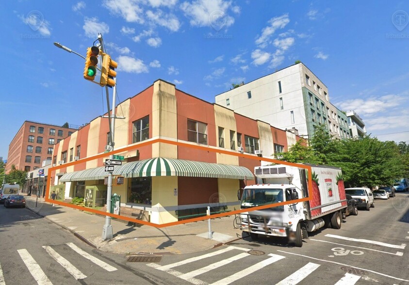 Primary Photo Of 460 Driggs Ave, Brooklyn Storefront Retail Residential For Lease