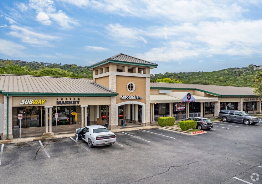 More Photos Of 6507 Jester Blvd, Austin Storefront Retail Office For Lease