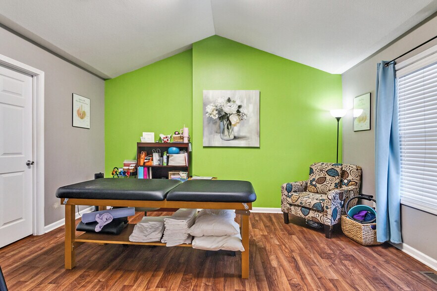 More Photos Of 129 Walker Hill, Crossville Freestanding For Sale