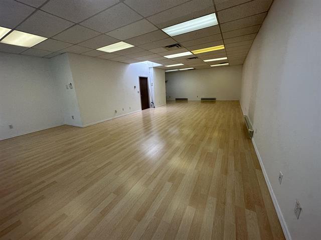 More Photos Of 13986 Cambie Rd, Richmond Light Distribution For Lease