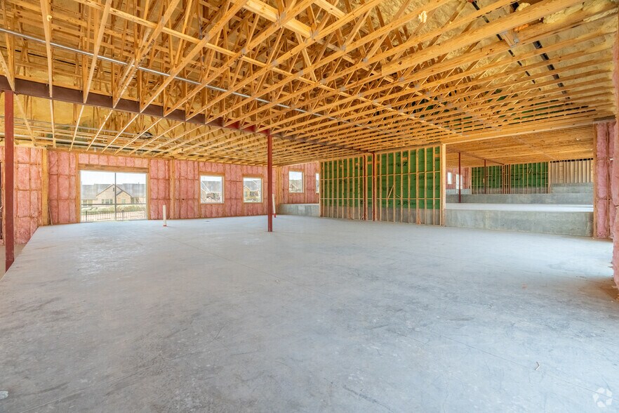 More Photos Of 250 Gerault Rd, Flower Mound Medical For Sale