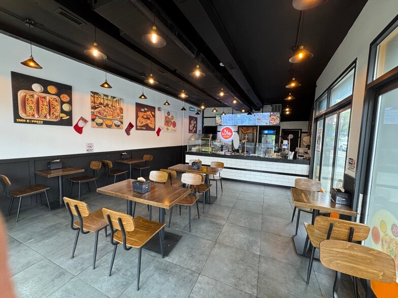 More Photos Of 3935 Bell Blvd, Bayside Restaurant For Lease