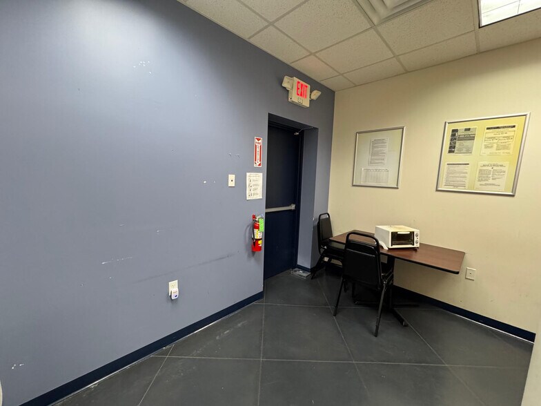 More Photos Of 244 Broadway, Newburgh Storefront Retail Office For Lease