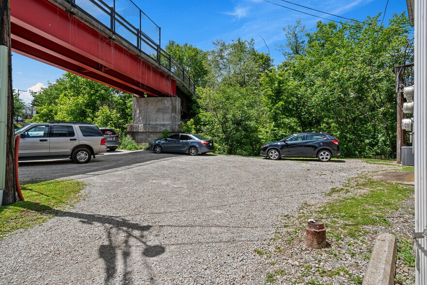 More Photos Of 3772 Millers Run Rd, Mc Donald Apartments For Sale