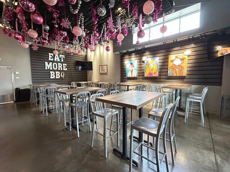 More Photos Of 8410 Line Ave, Shreveport General Retail For Lease