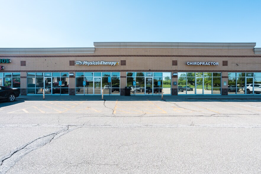 More Photos Of 11101-11148 Plum Dr, Urbandale Unknown For Lease