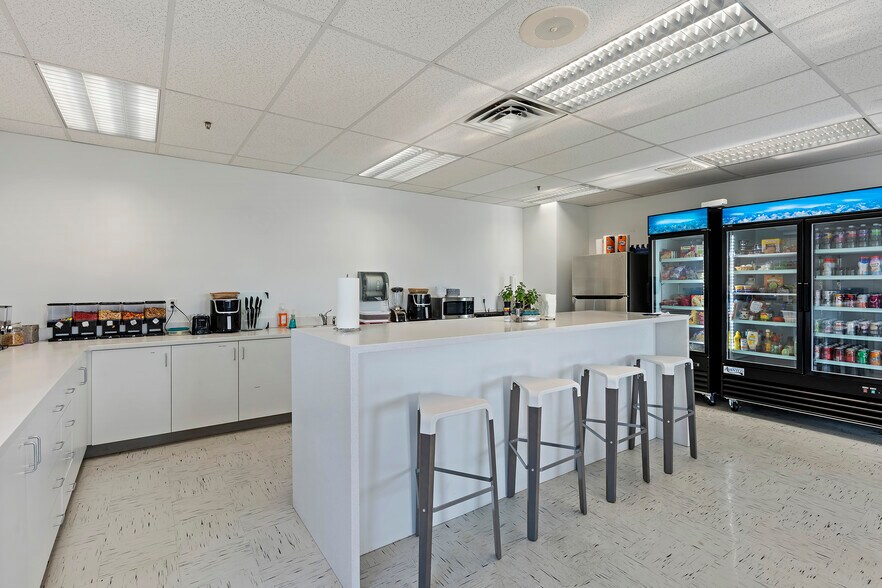 More Photos Of 155 31st St, Ogden Research And Development For Sale