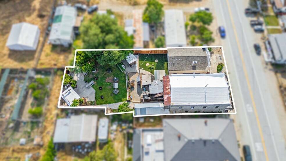 More Photos Of 30048 Yosemite Blvd, La Grange Bar For Sale