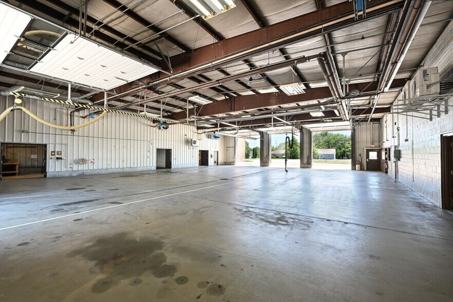 More Photos Of 6040 Douglas Ave, Caledonia Police Fire Station For Sale