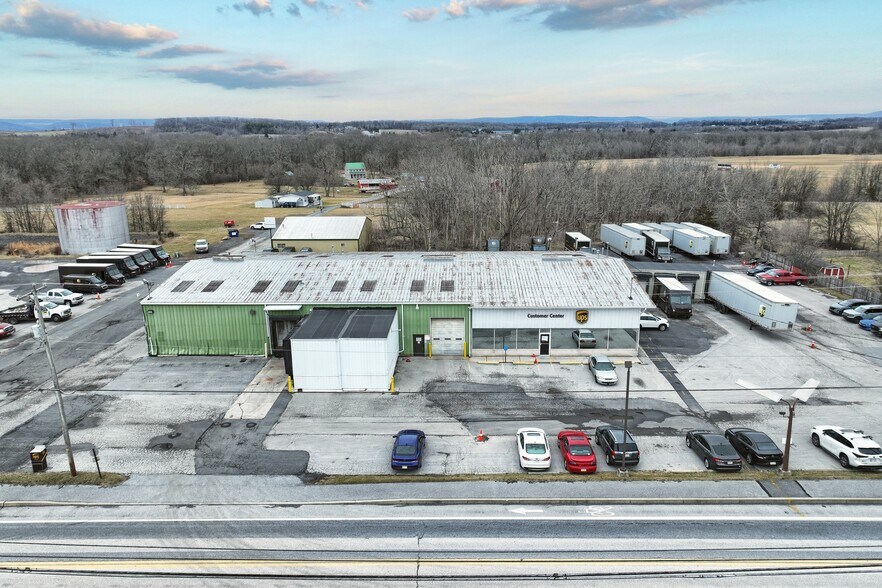 More Photos Of 978 Old Harrisburg Rd, Gettysburg Warehouse For Sale