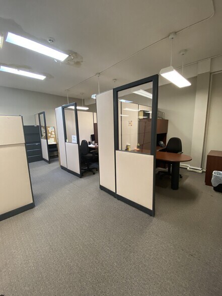 More Photos Of 1200 Hempstead Tpke, Franklin Square Medical For Sale