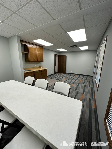 More Photos Of 4799 Lander Rd, Chagrin Falls Religious Facility For Sale