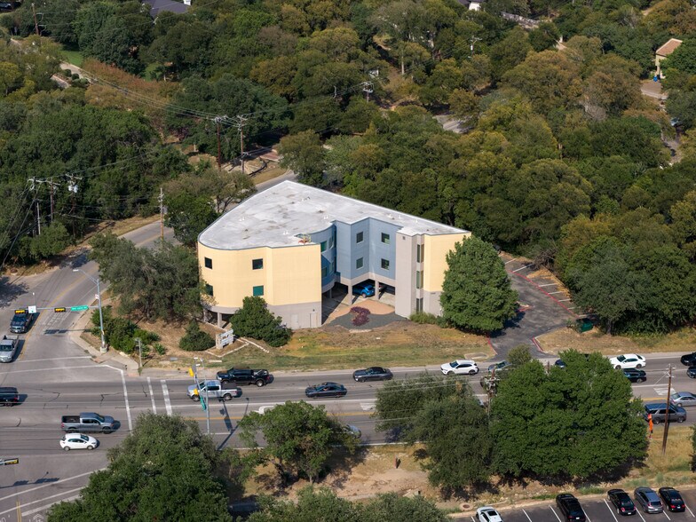 More Photos Of 3160 Bee Caves Rd, Austin Medical For Sale