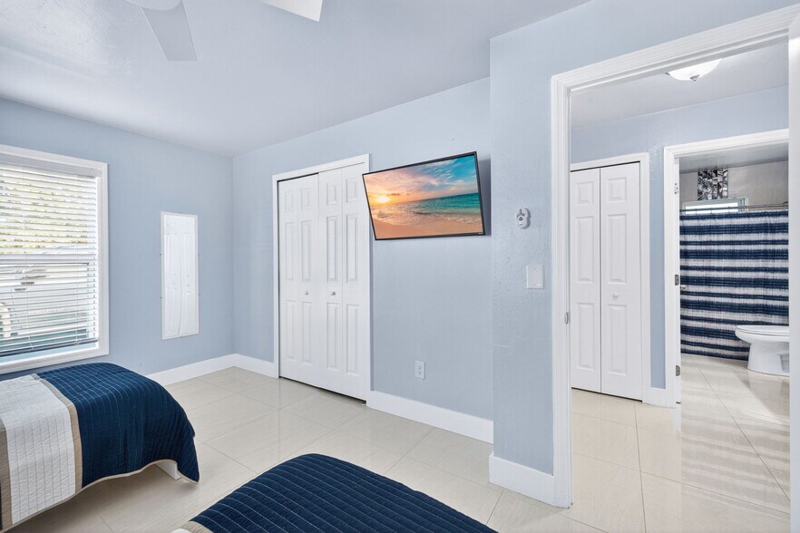 More Photos Of 624 SE 46th St, Cape Coral Multifamily For Sale