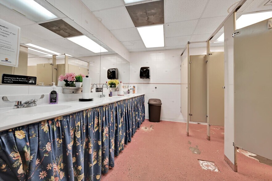 More Photos Of 4741 Route 220, Muncy Valley Restaurant For Sale