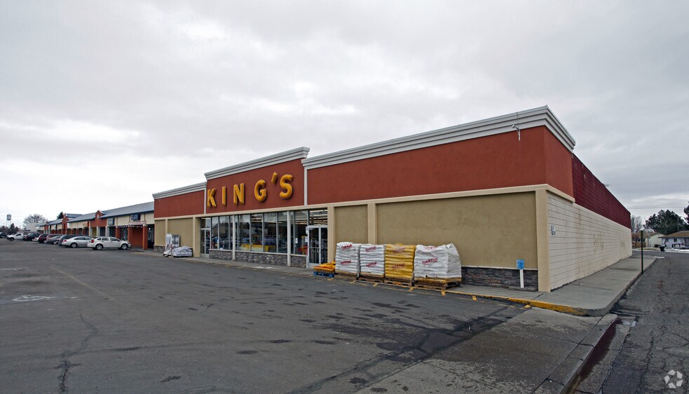 More Photos Of 2200 Overland Ave, Burley Unknown For Lease
