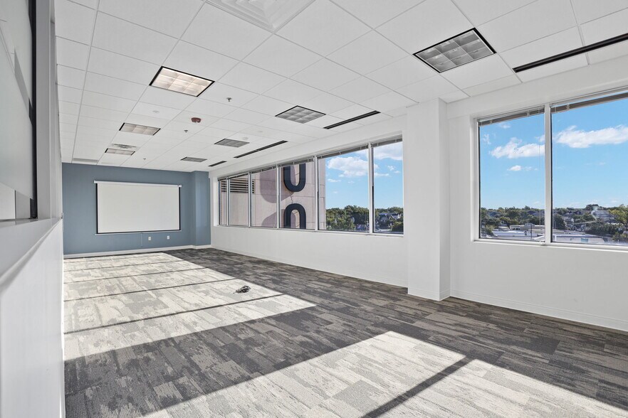 More Photos Of 3001-3003 Knox St, Dallas Unknown For Lease