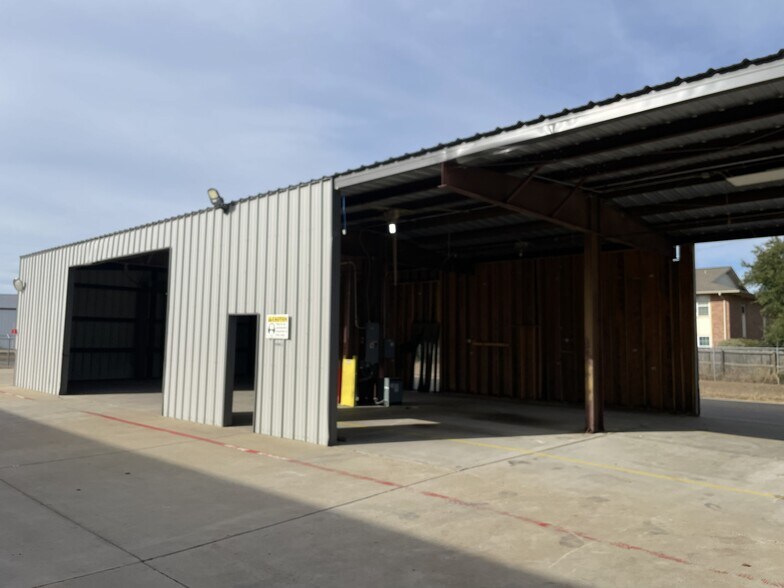 More Photos Of 801 E Mason, Mabank Industrial For Sale