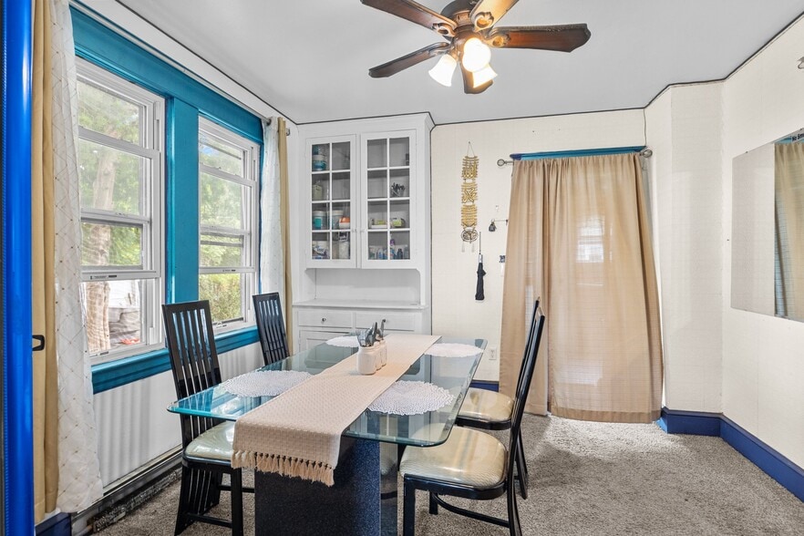 More Photos Of 600 W Broad St, Paulsboro Specialty For Sale