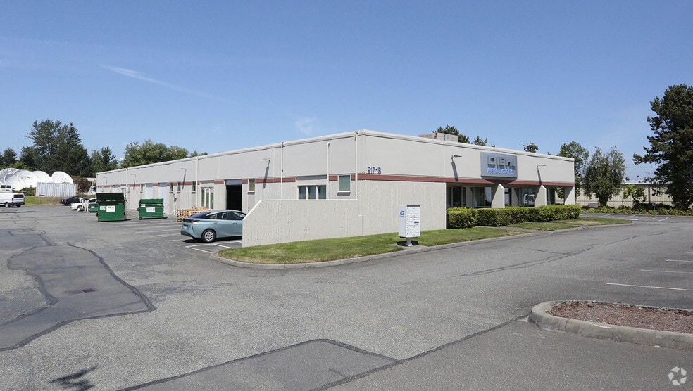 More Photos Of 917 134th St SW, Everett Unknown For Lease