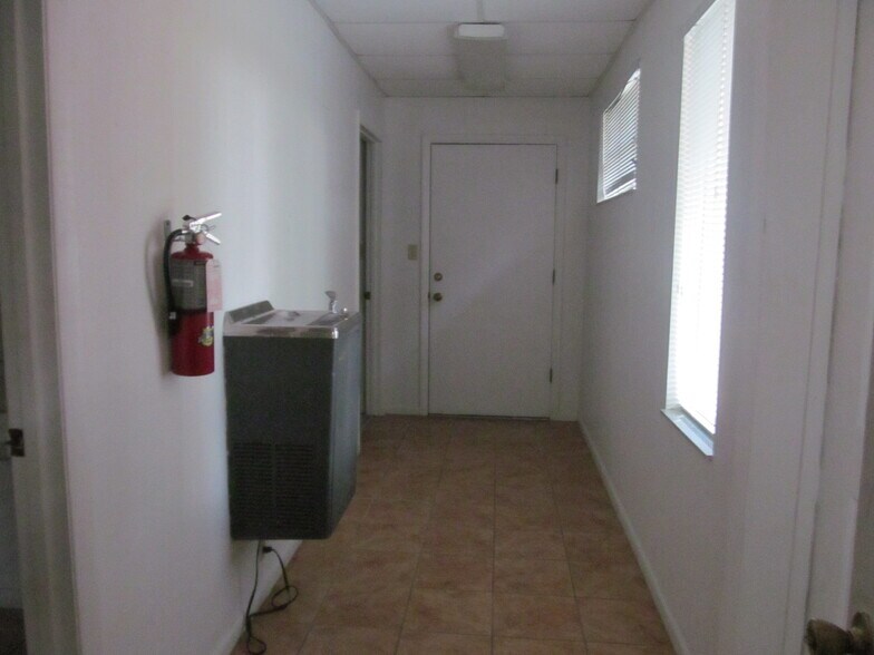 More Photos Of 807 SW 3rd Ave, Ocala Office Residential For Lease