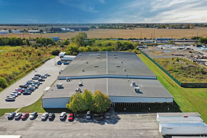 More Photos Of 266 Eastgate Dr, Danville Warehouse For Sale