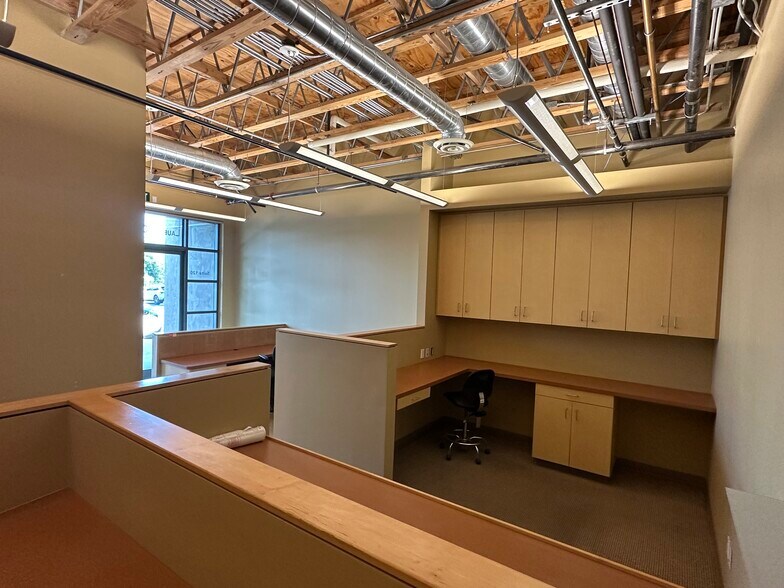 More Photos Of 9841 Irvine Center Dr, Irvine Office For Sale