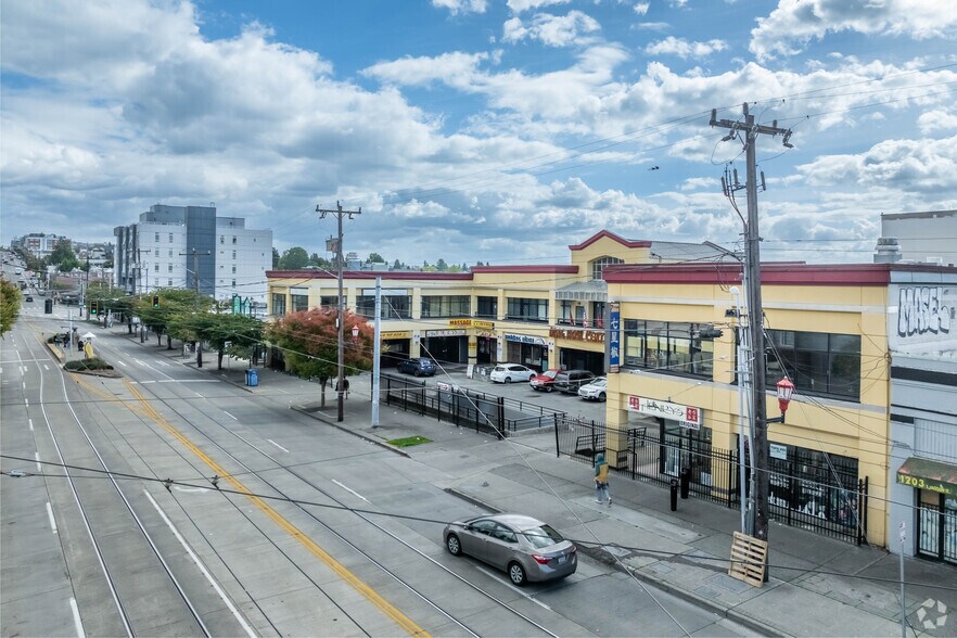 More Photos Of 1207 S Jackson St, Seattle Freestanding For Sale
