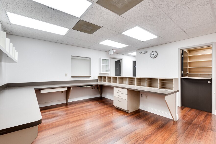 More Photos Of 7421 N University Dr, Tamarac Medical For Sale