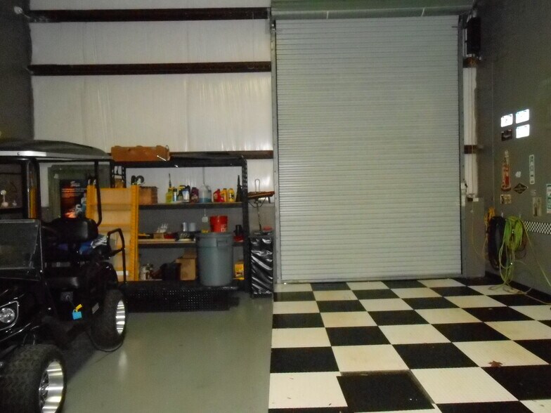 More Photos Of 2100 Ronald Reagan Blvd, Longwood Showroom For Sale