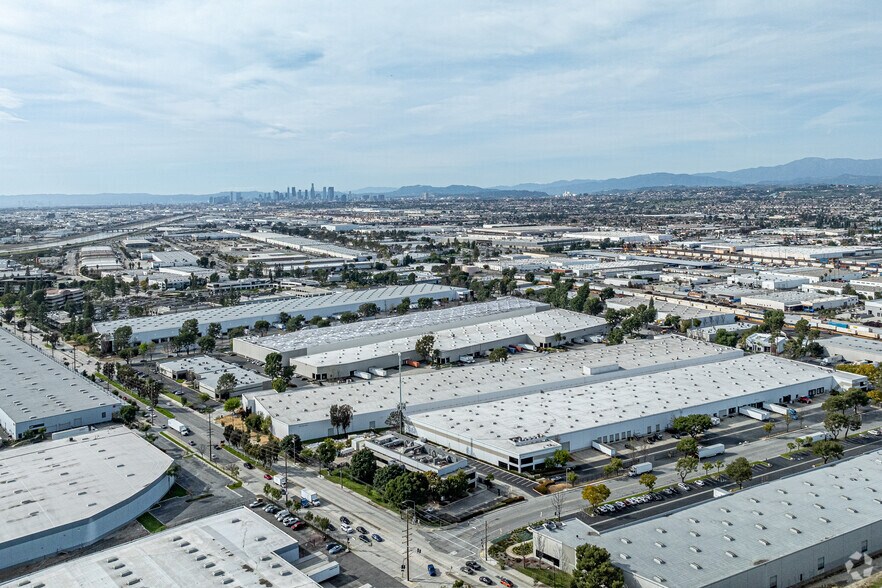 More Photos Of 6001-6049 Slauson Ave, Commerce Warehouse For Lease