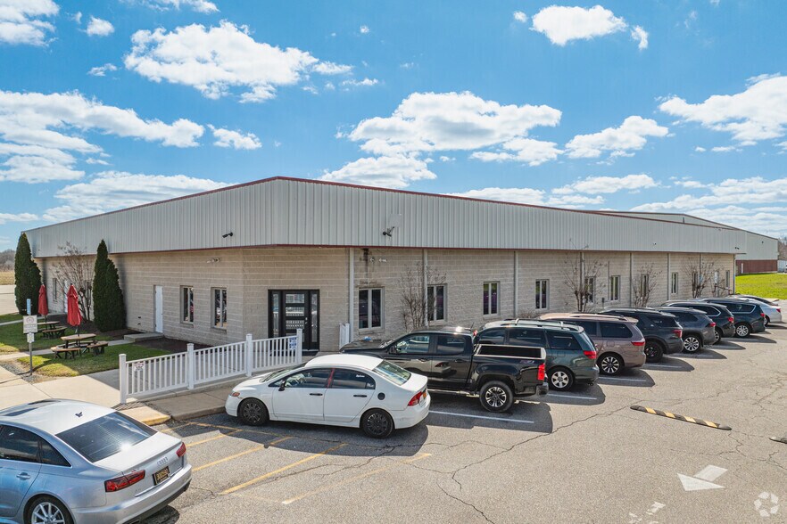 More Photos Of , Barclay Industrial For Sale