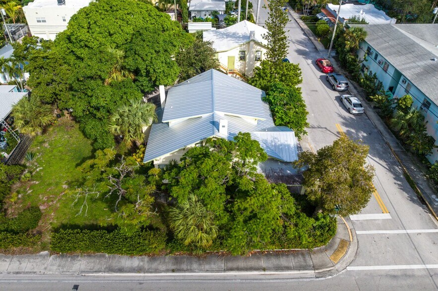 More Photos Of 402 N Federal Hwy, Lake Worth Apartments For Sale