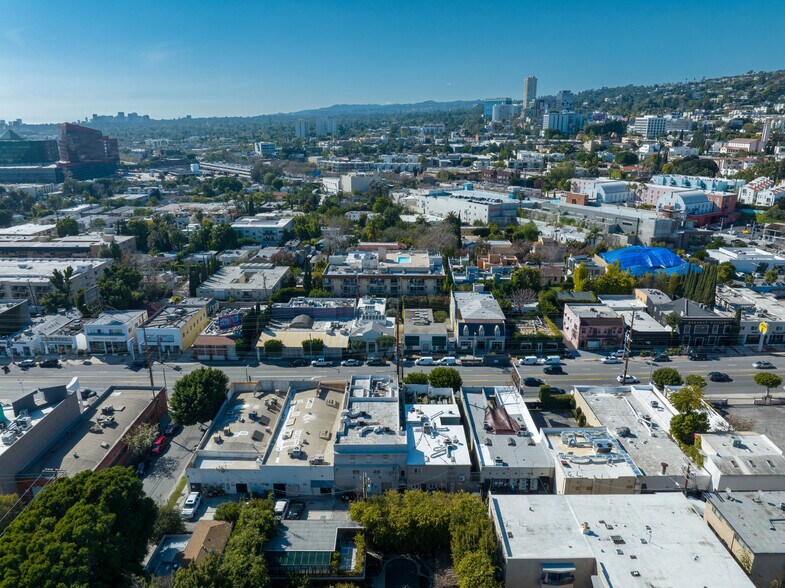 More Photos Of 908-910 N La Cienega Blvd, Los Angeles Storefront Retail Office For Sale