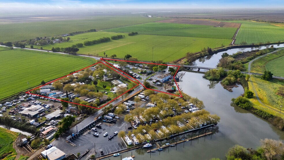 More Photos Of 13955 W Walnut Grove Rd, Walnut Grove Manufactured Housing Mobile Home Park For Sale