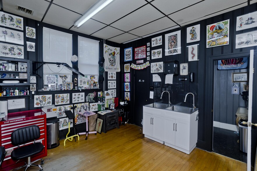 More Photos Of 52 Gladdu Ave, Chicopee General Retail For Sale