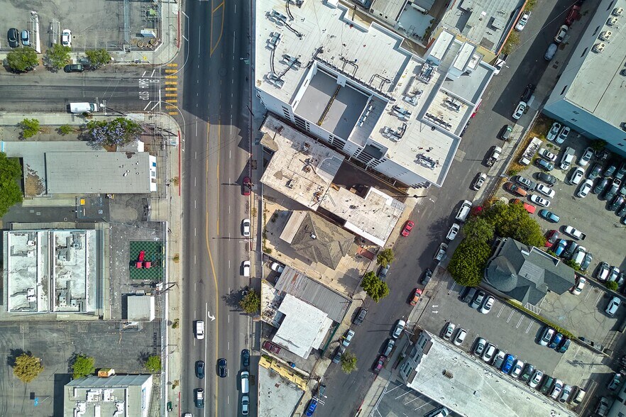 More Photos Of 830 S Hoover St, Los Angeles Storefront Retail Office For Sale